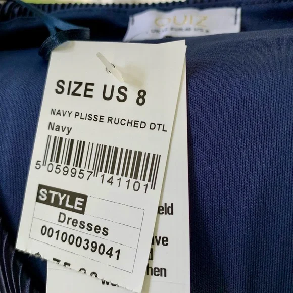 QUIZ SZ 8 US Navy Plisse  Ruched, Midi Dress NWT! - Picture 2 of 4